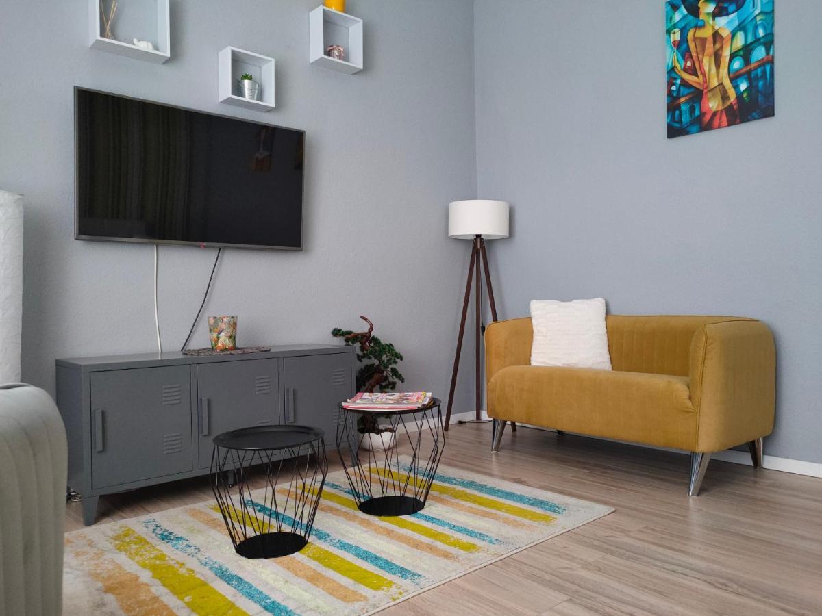 Ferienwohnung Pe-Ki Apartman Pétfürdő Várpalota Exterior foto
